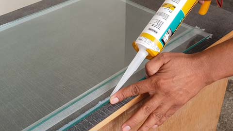 What are the Benefits of Using Glass Glue