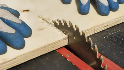 Dado cuts with radial arm saws