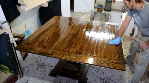 Repairing Wooden Tabletop Varnish: Best Practices