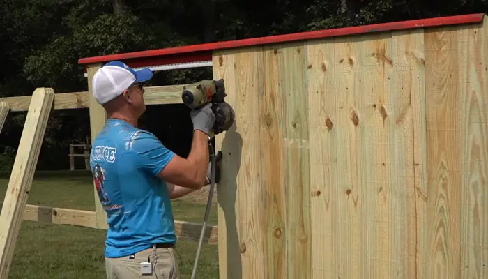 how to use a nail gun for fencing