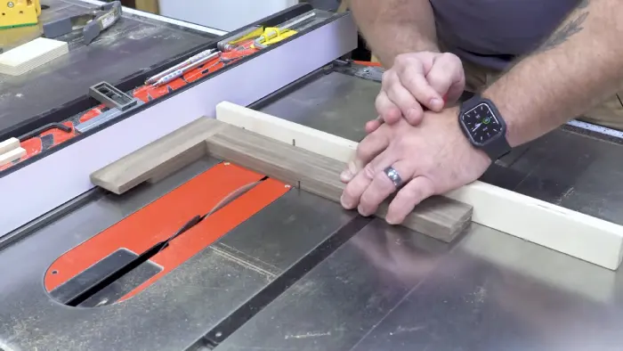 Can You Use the Miter Gauge and The Rip Fence at the Same Time?